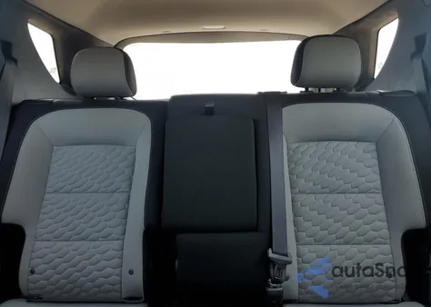 2021 Chevrolet Equinox Ls z USA, uszkodzony, nr VIN 2GNAXHEV6M6125642